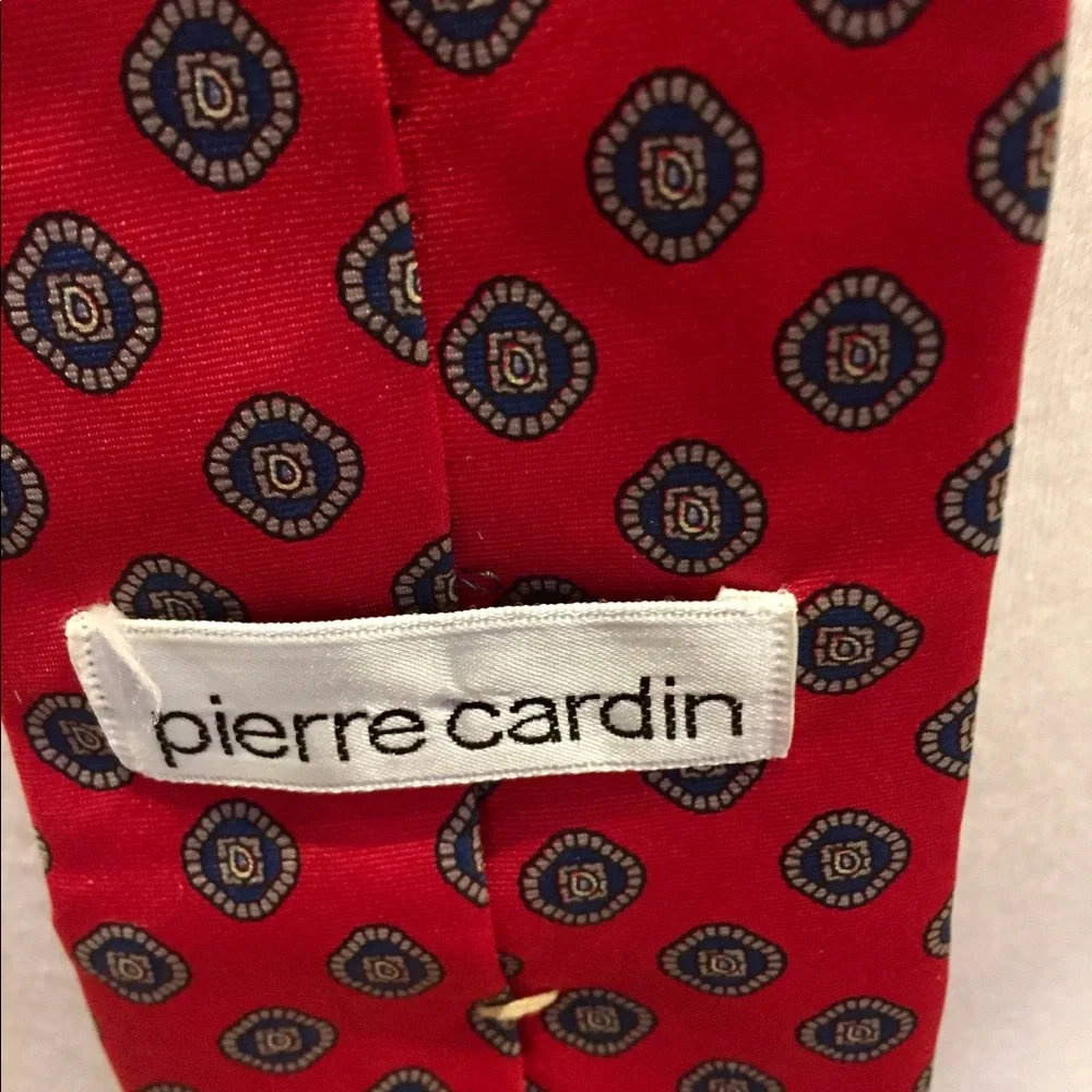 Pierre Cardin tie red silk